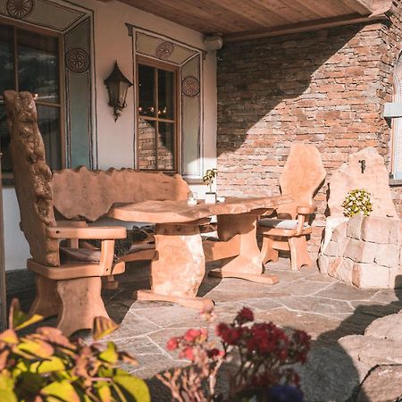 Dorfhotel Beludei Santa Cristina Val Gardena エクステリア 写真