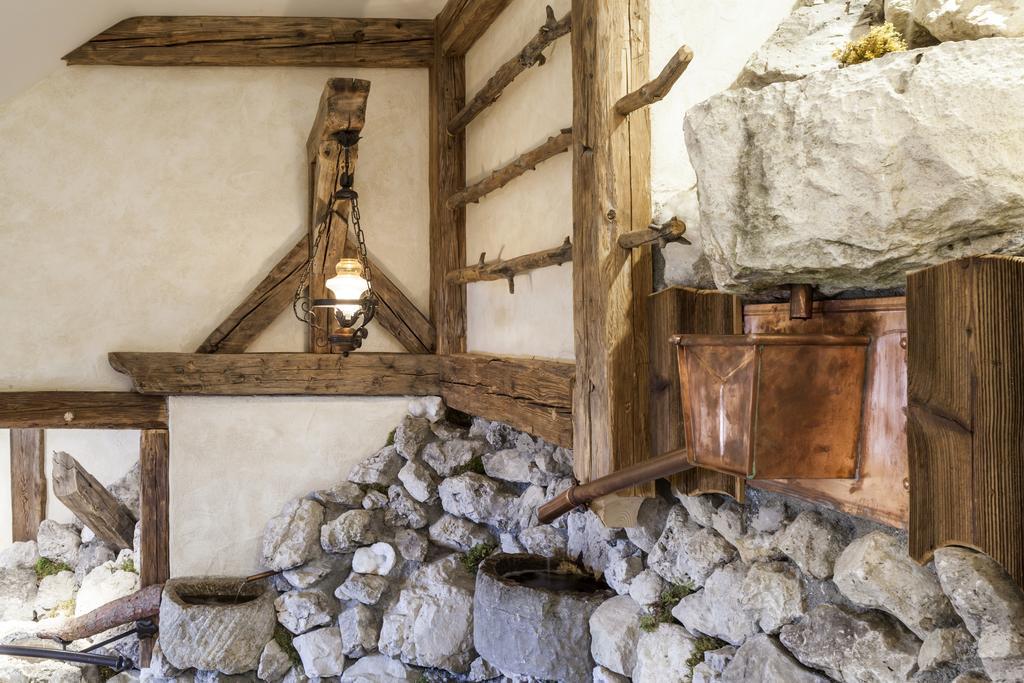 Dorfhotel Beludei Santa Cristina Val Gardena エクステリア 写真